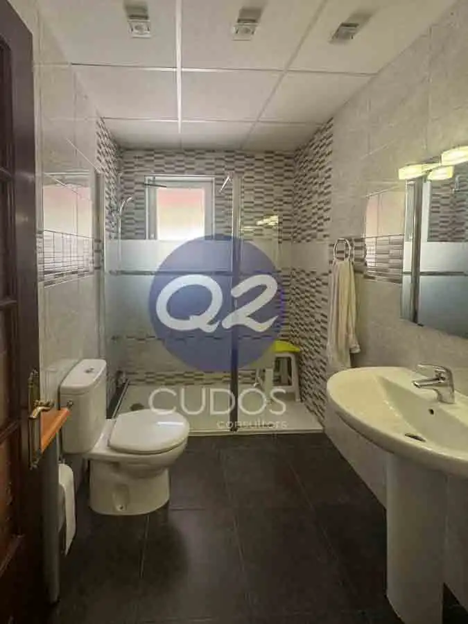 Baño de Casa o chalet en venta en Balaguer con Aire acondicionado, Calefacción y Jardín privado