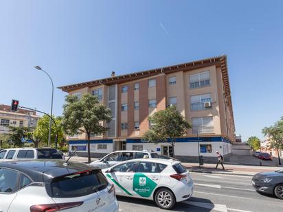 Exterior view of Flat for sale in  Granada Capital  with Air Conditioner, Heating and Parquet flooring