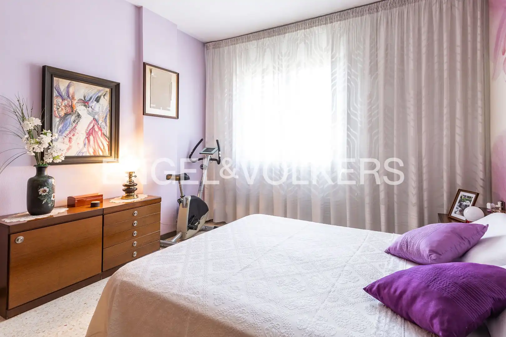 Habitación de Piso en venta en Barcelona con Aire acondicionado, Calefacción y Balcón