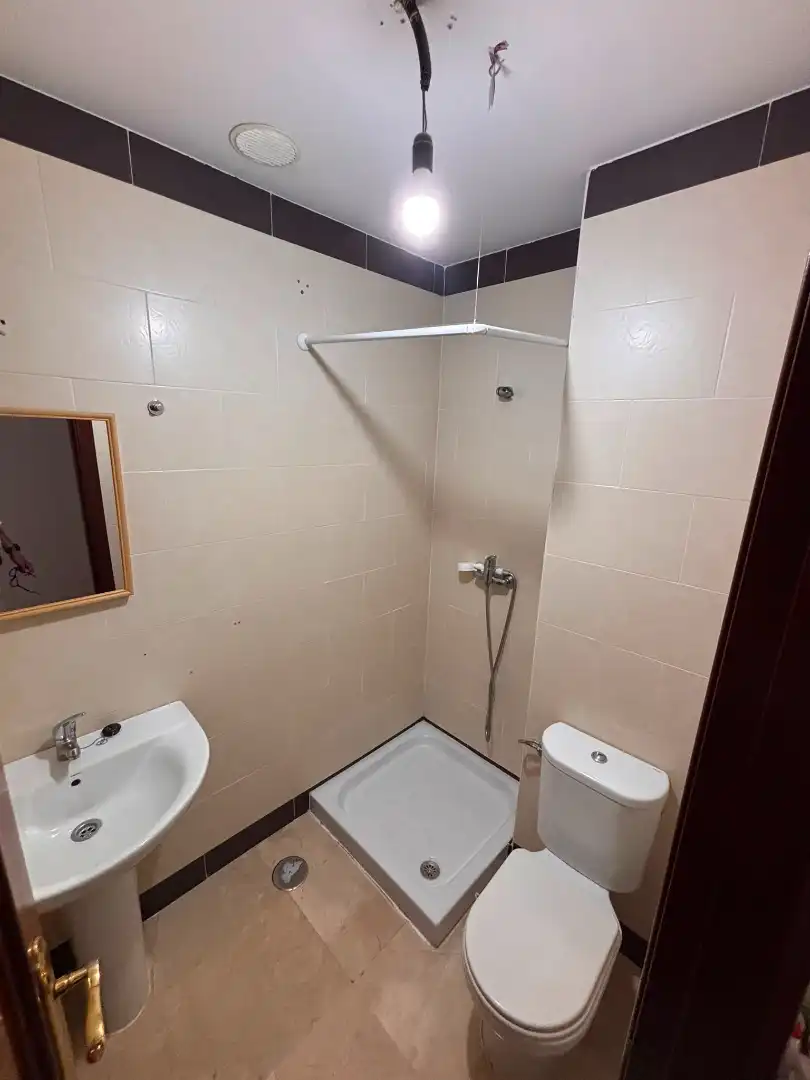 Baño de Piso en venta en Alcalá de Guadaira con Terraza y Trastero