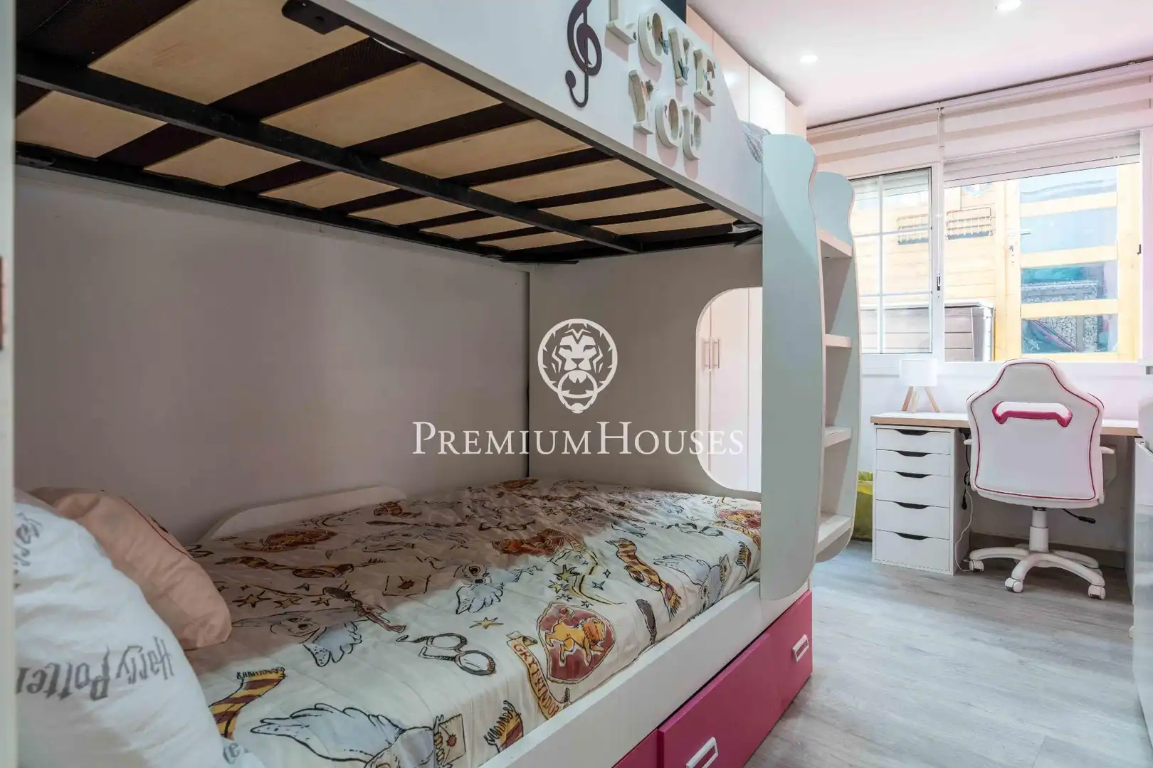 Habitación de Planta baja en venta en Sitges con Calefacción, Jardín privado y Terraza