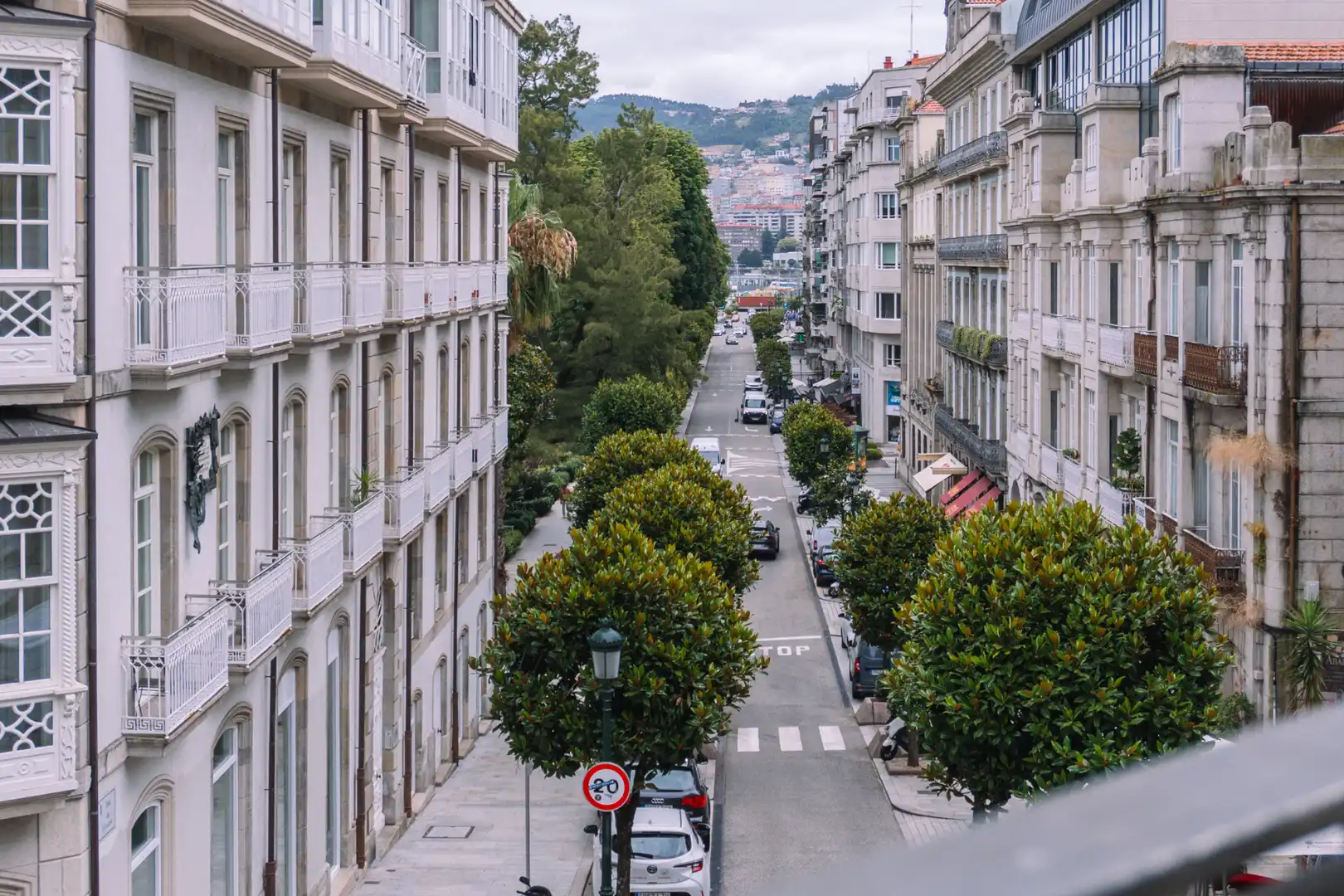 Vista exterior de Piso de alquiler en Vigo  con Parquet, Amueblado y Horno