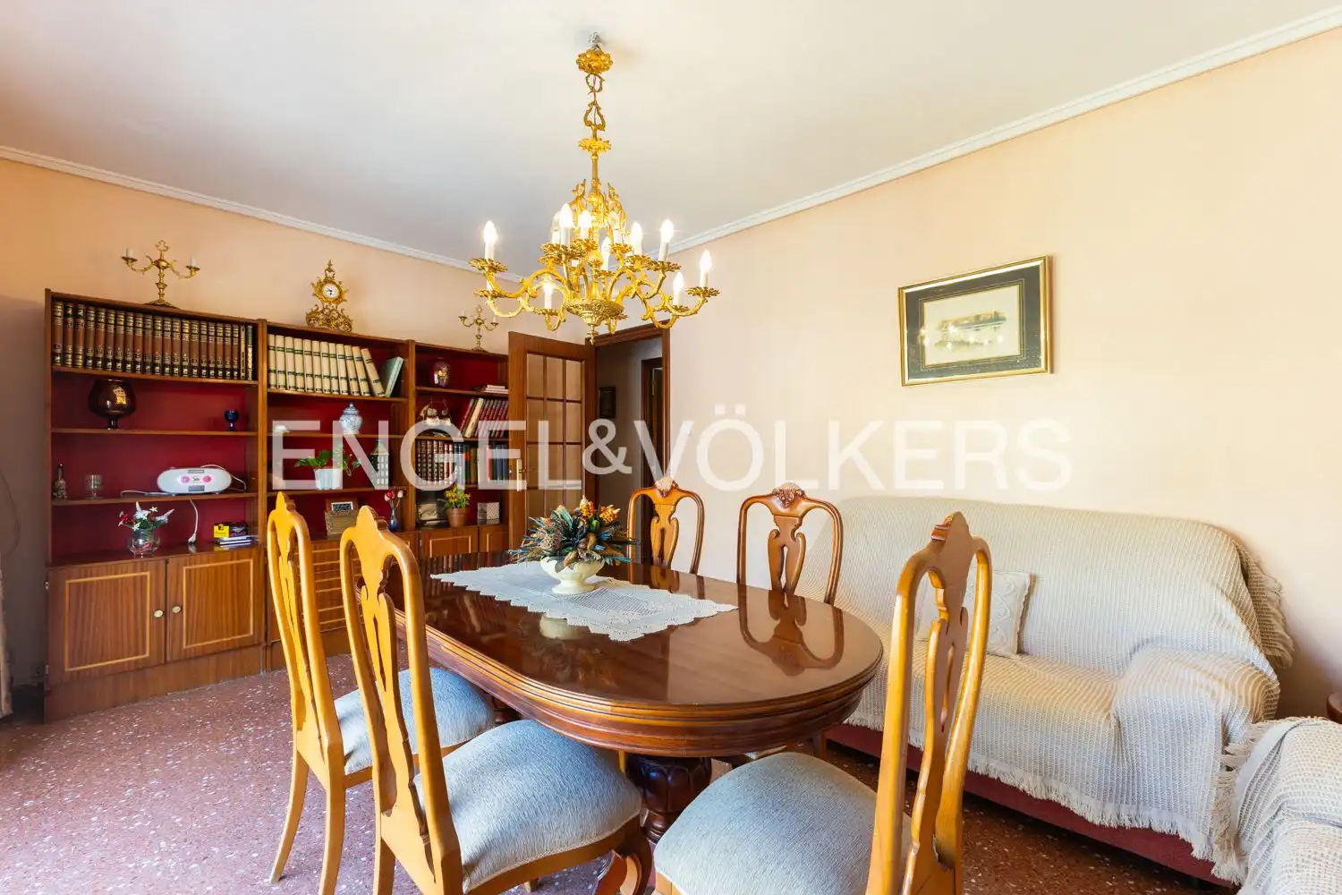 Comedor de Piso en venta en Valencia con Calefacción y Balcón