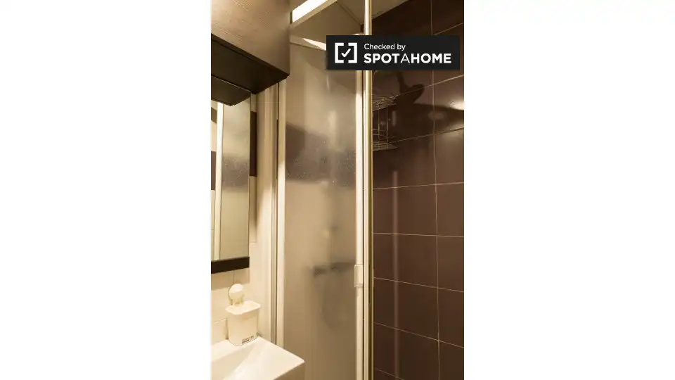 Habitación en Madrid, Madrid
