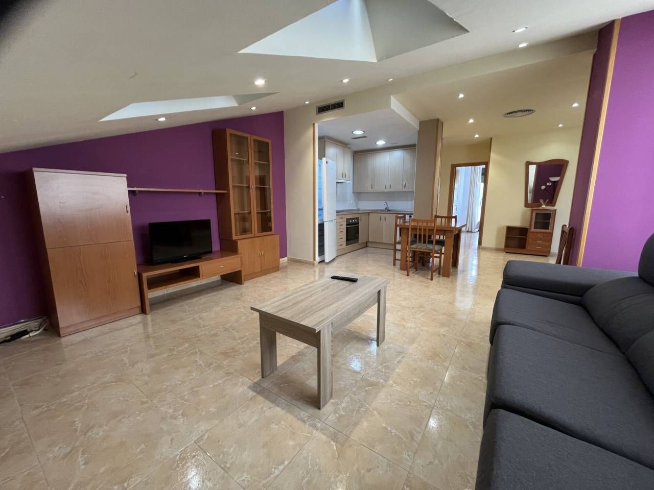 Sala d'estar de Pis de lloguer en Alcañiz amb Aire condicionat, Calefacció i Terrassa