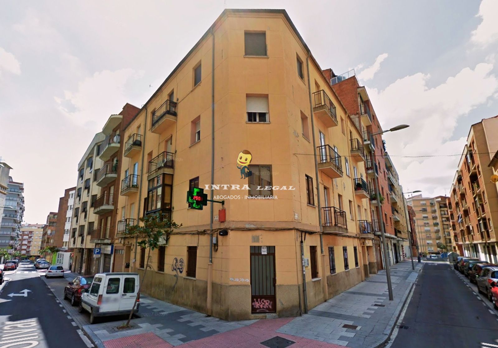 Exterior view of Flat to rent in Salamanca Capital  with Heating, Terrace and Furnished