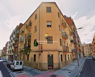 Exterior view of Flat to rent in Salamanca Capital  with Heating, Terrace and Furnished