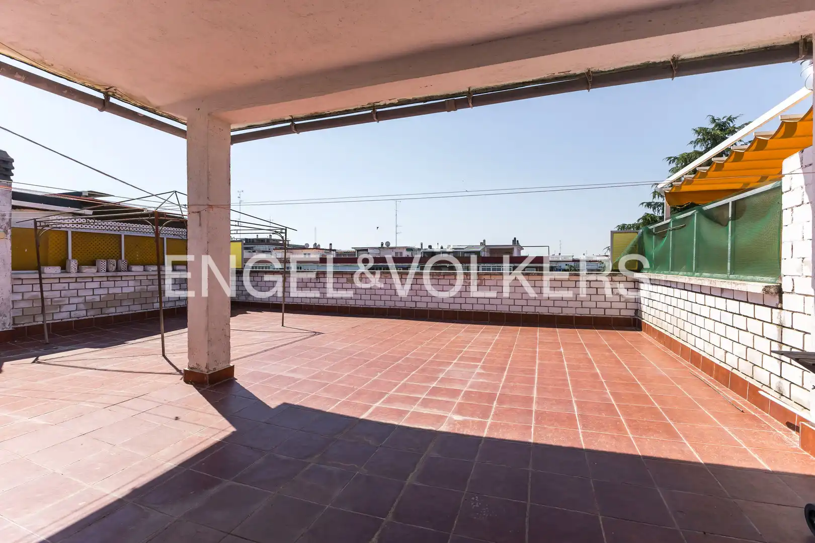 Terrasse von Dachboden zum Verkauf in Móstoles mit Heizung und Terrasse