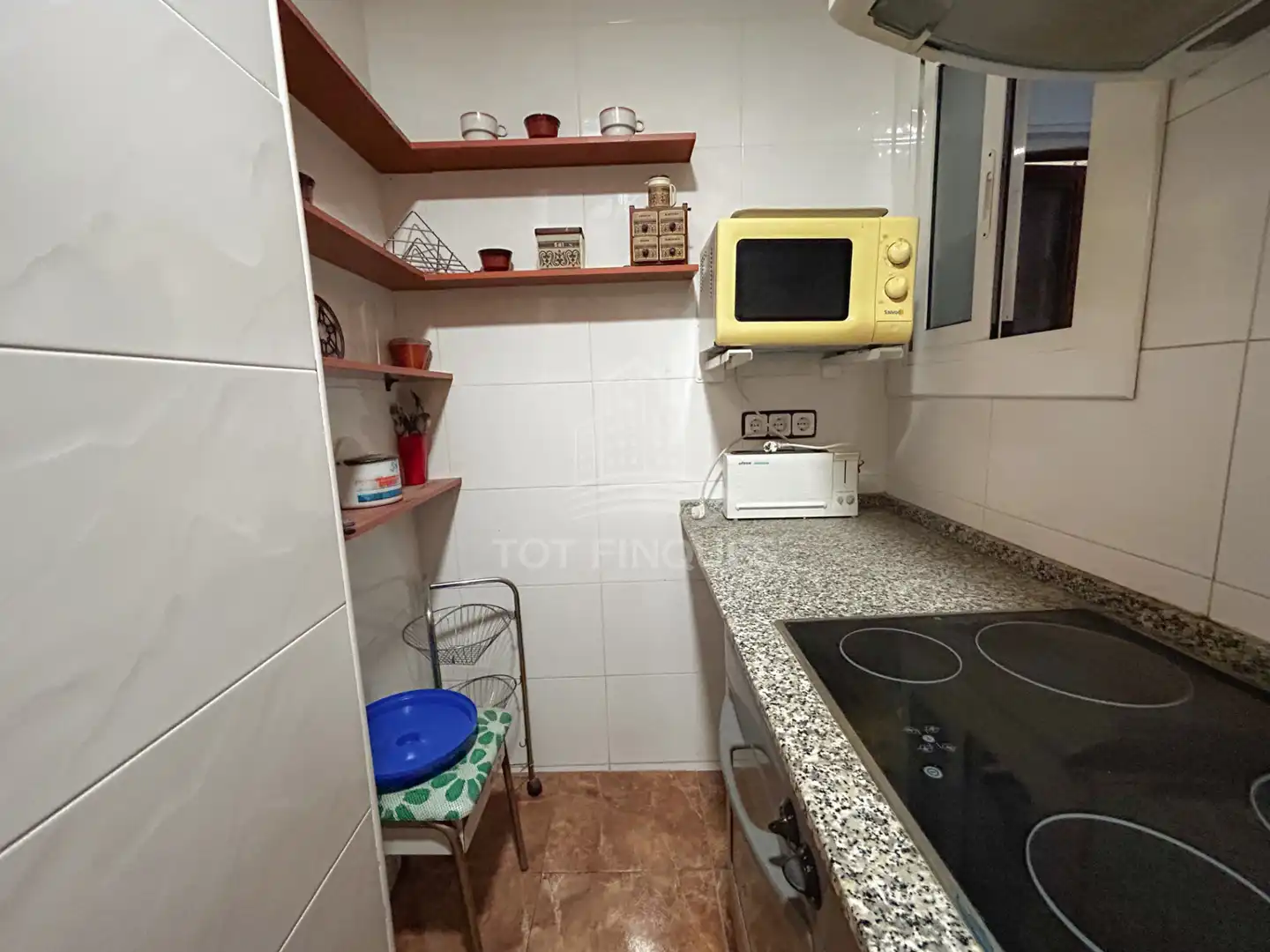 Piso con terraza en venta en Carrer Sant Antoni, imagen 2