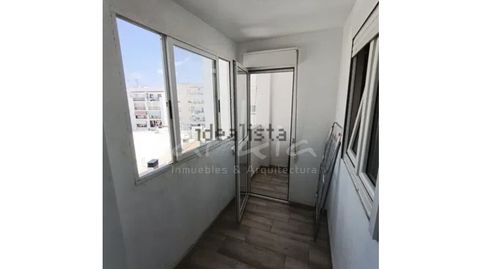 Foto 5 de Piso en venta en Barrio de Benicalap, Valencia Capital