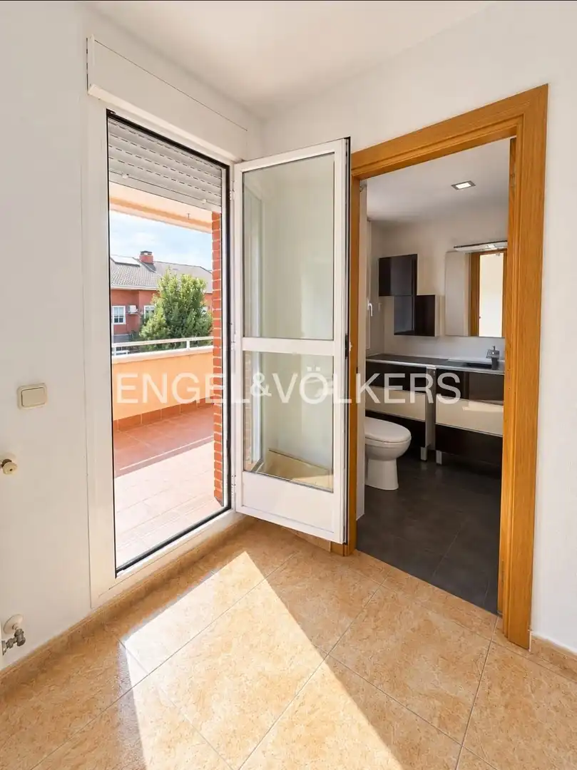 Casa a schiera con terrazza in vendita a Centro, imagen 2