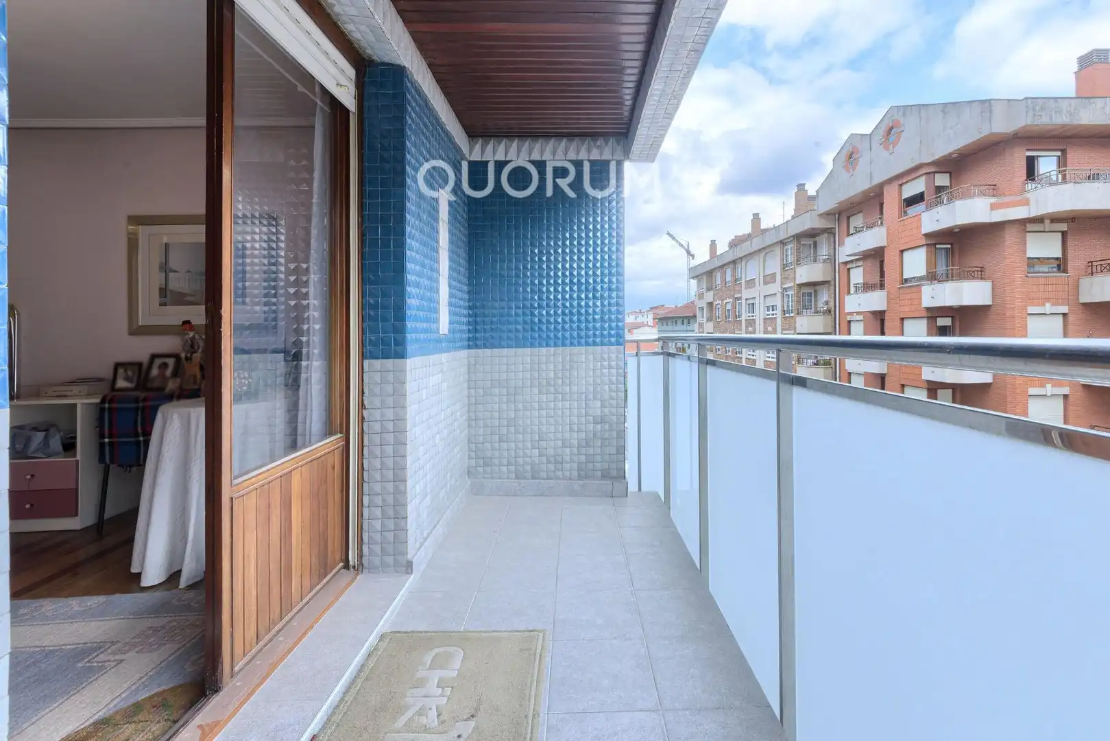 Terraza de Piso en venta en Basauri  con Calefacción, Terraza y Amueblado