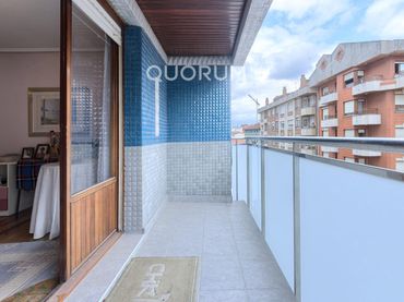 Appartamento con balcone in vendita a Centro - Ariz - Uribarri