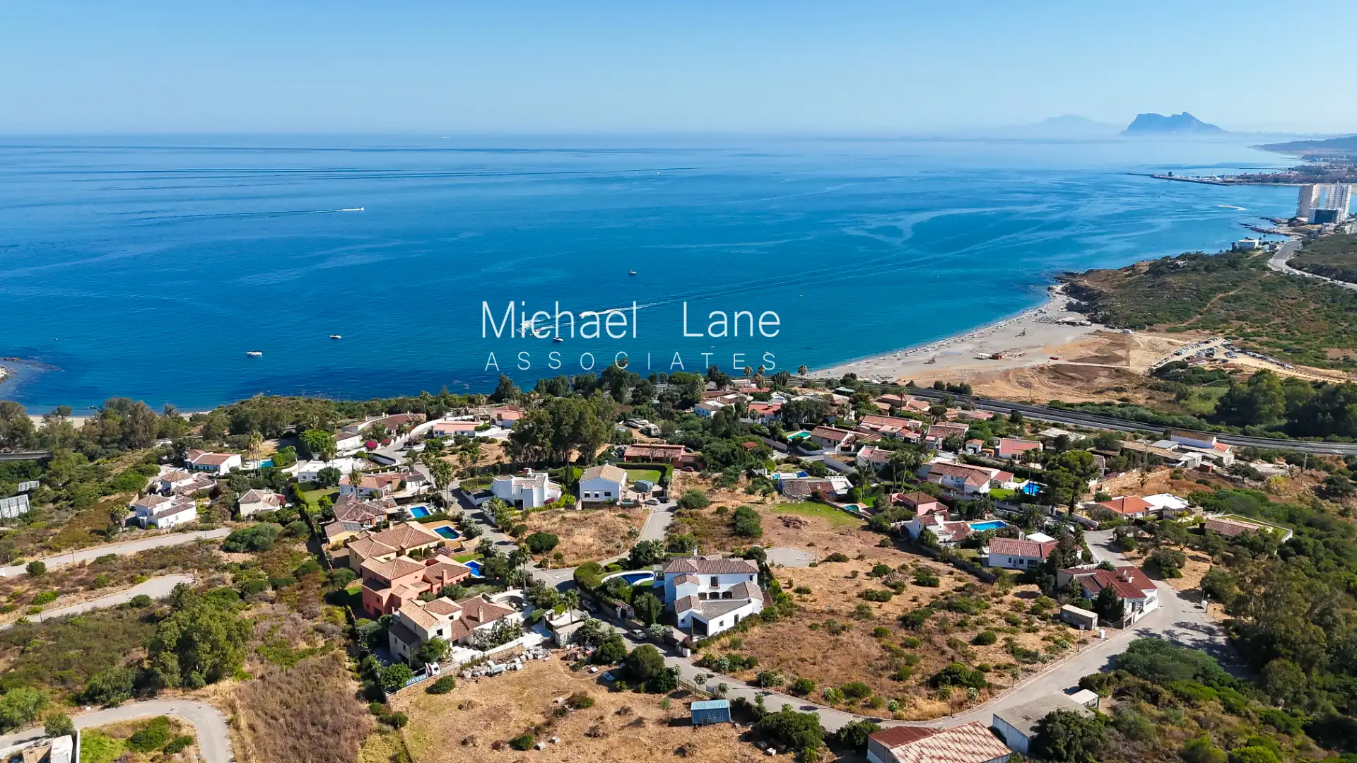 Exterior view of Houses for sale in Sotogrande  with Air Conditioner, Heating and Private garden