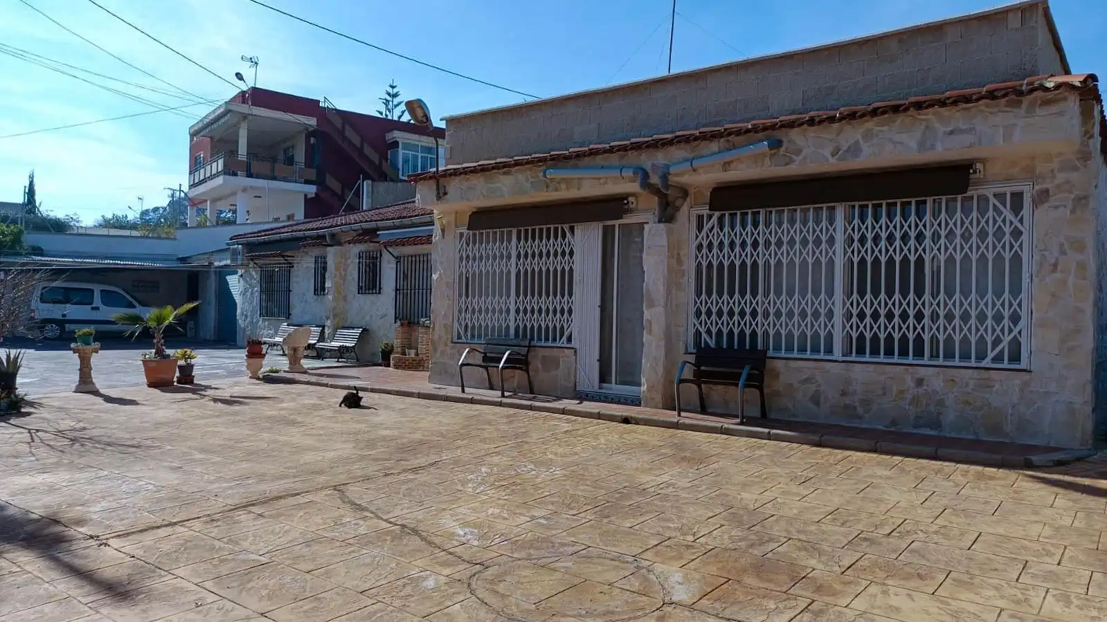 Casa amb jardí en venda a Crevillent