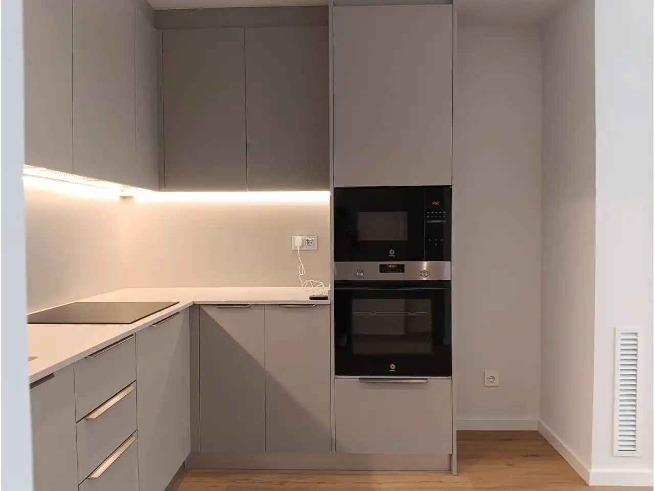 Cuina de Pis de lloguer en Sabadell amb Aire condicionat, Calefacció i Parquet