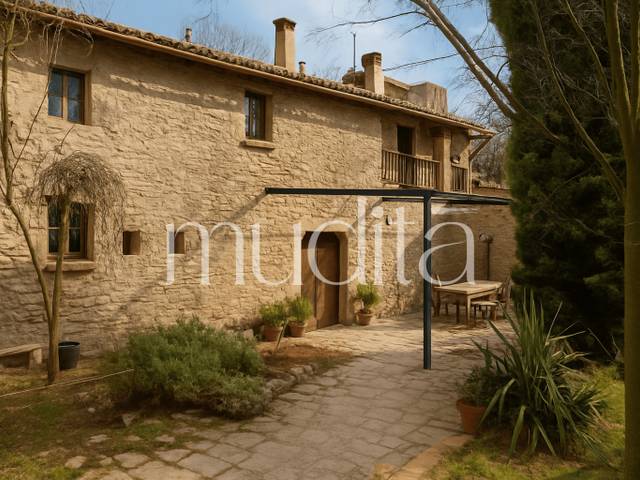 Finca rústica en Venta en Tavertet