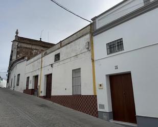 Vista exterior de Casa o xalet en venda en Higuera la Real amb Terrassa