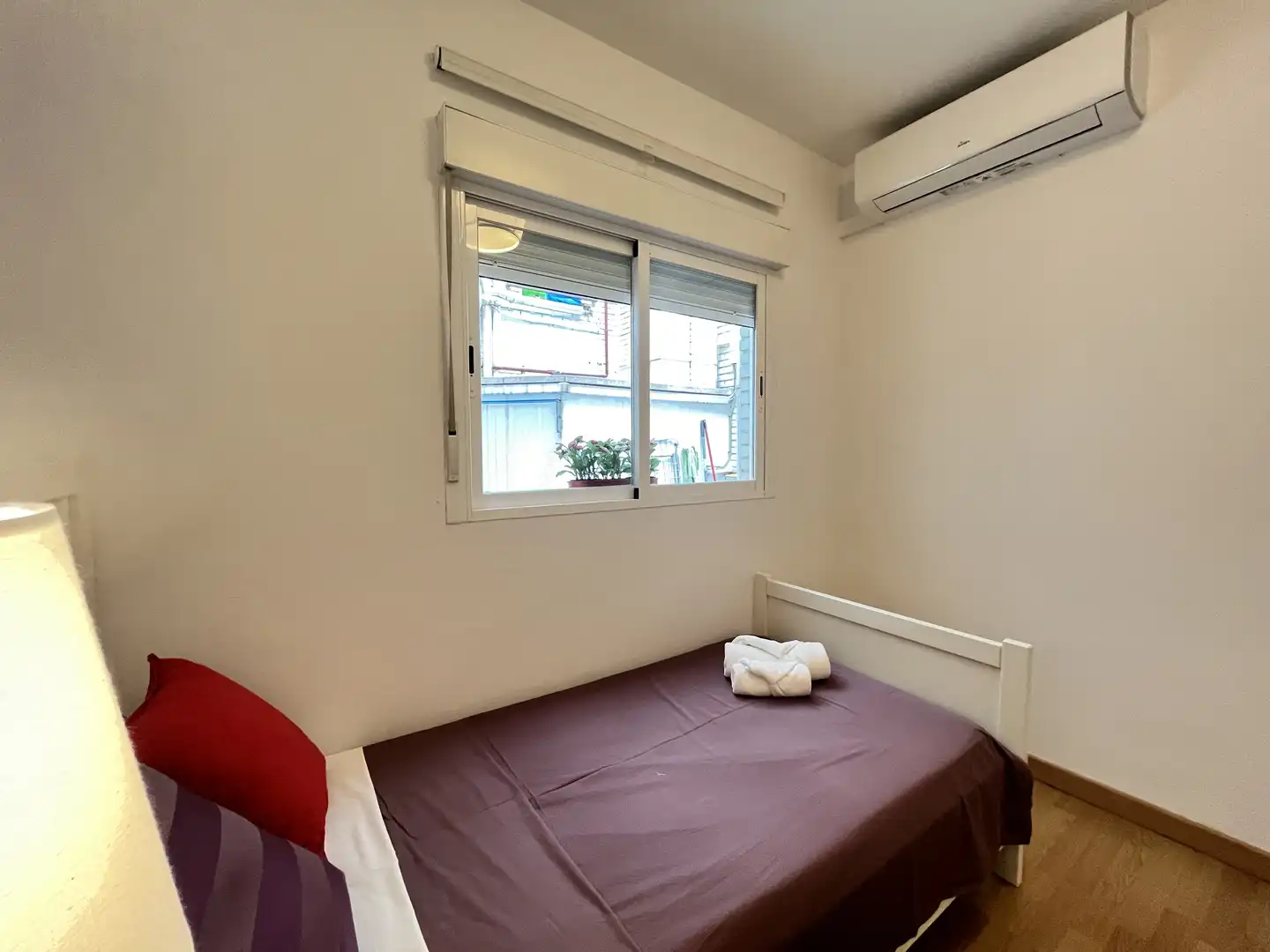 Habitación de Piso de alquiler en Madrid con Aire acondicionado, Terraza y Amueblado