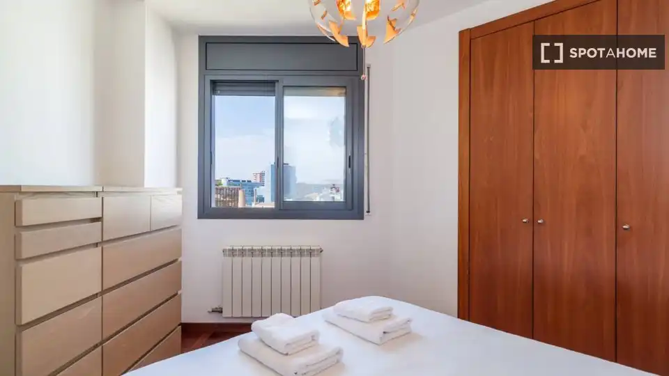 Habitación de Piso de alquiler en Barcelona con Aire acondicionado, Calefacción y Amueblado