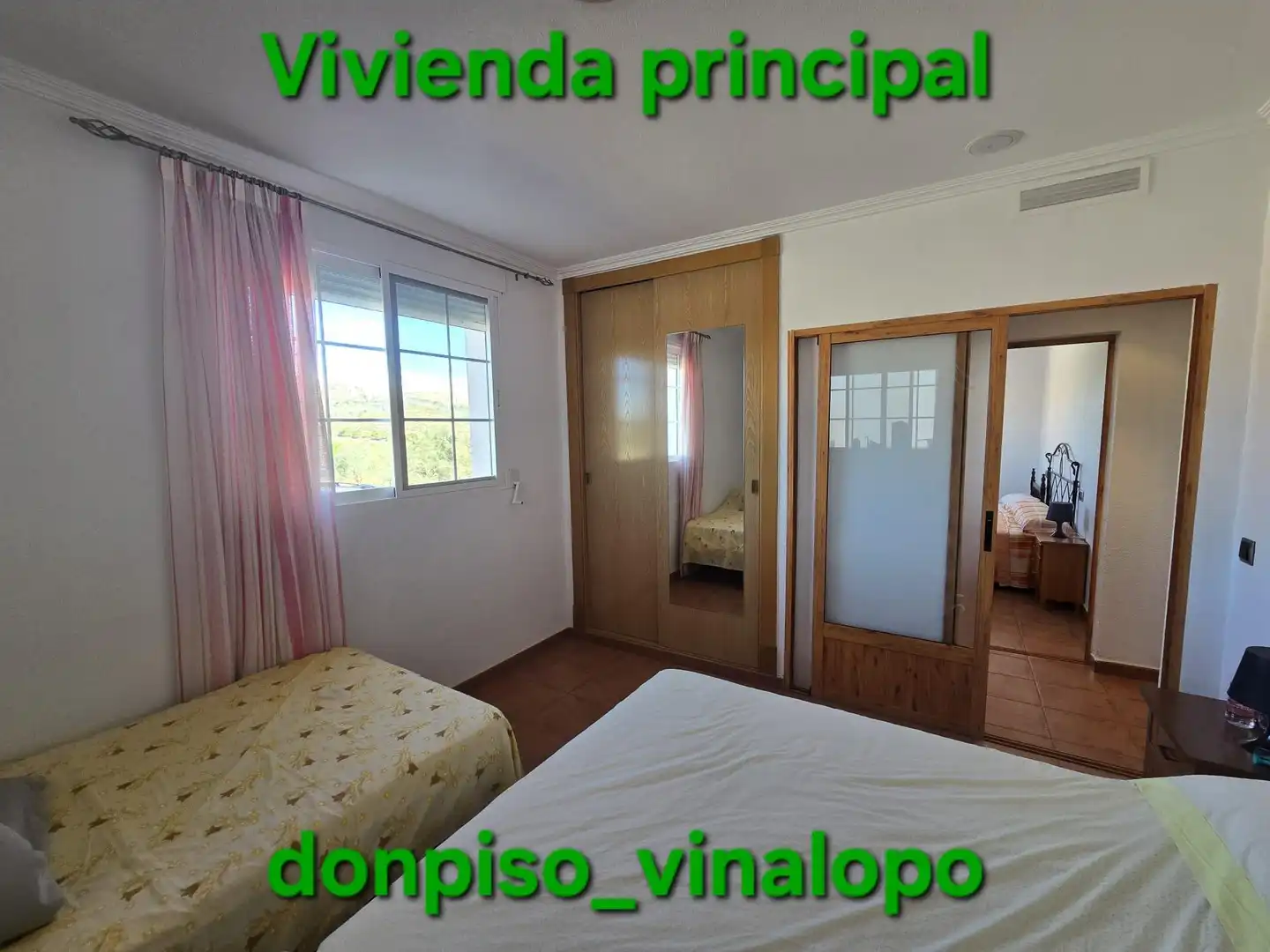 Dormitori de Finca rústica en venda en Elda amb Calefacció i Piscina
