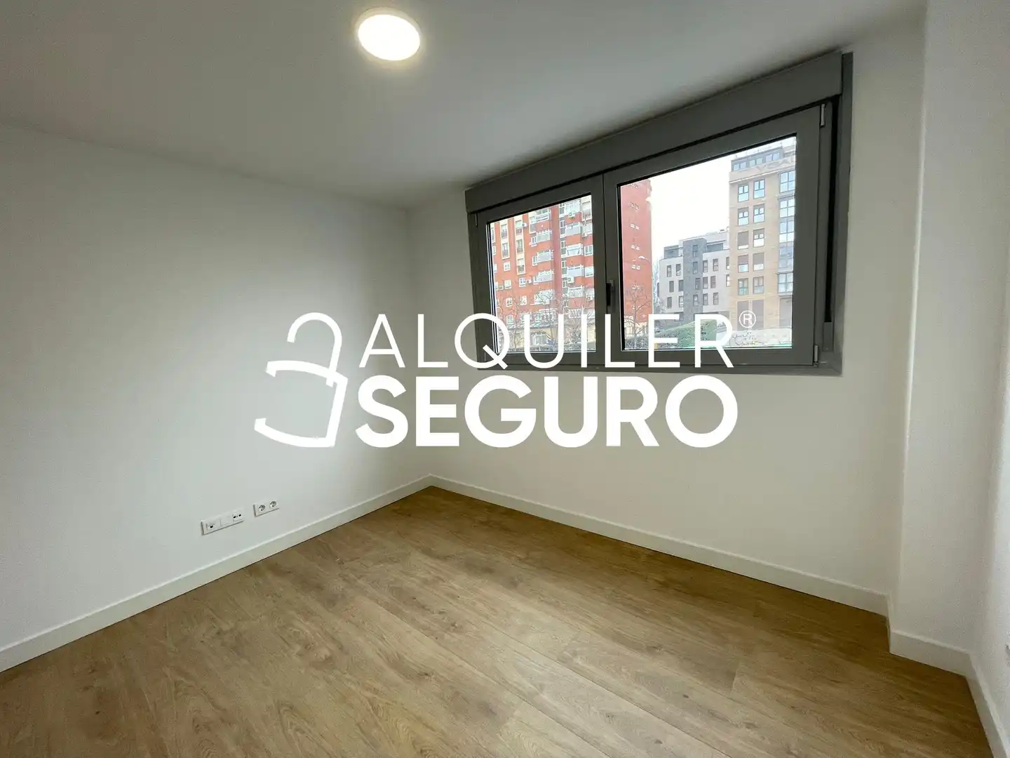 Bedroom of Flat for rent in Latina