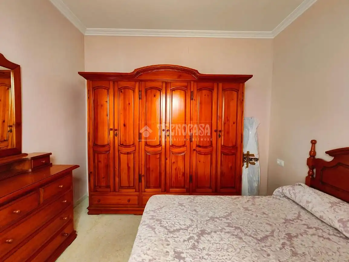 Dormitori de Casa o xalet en venda en Los Palacios y Villafranca amb Aire condicionat