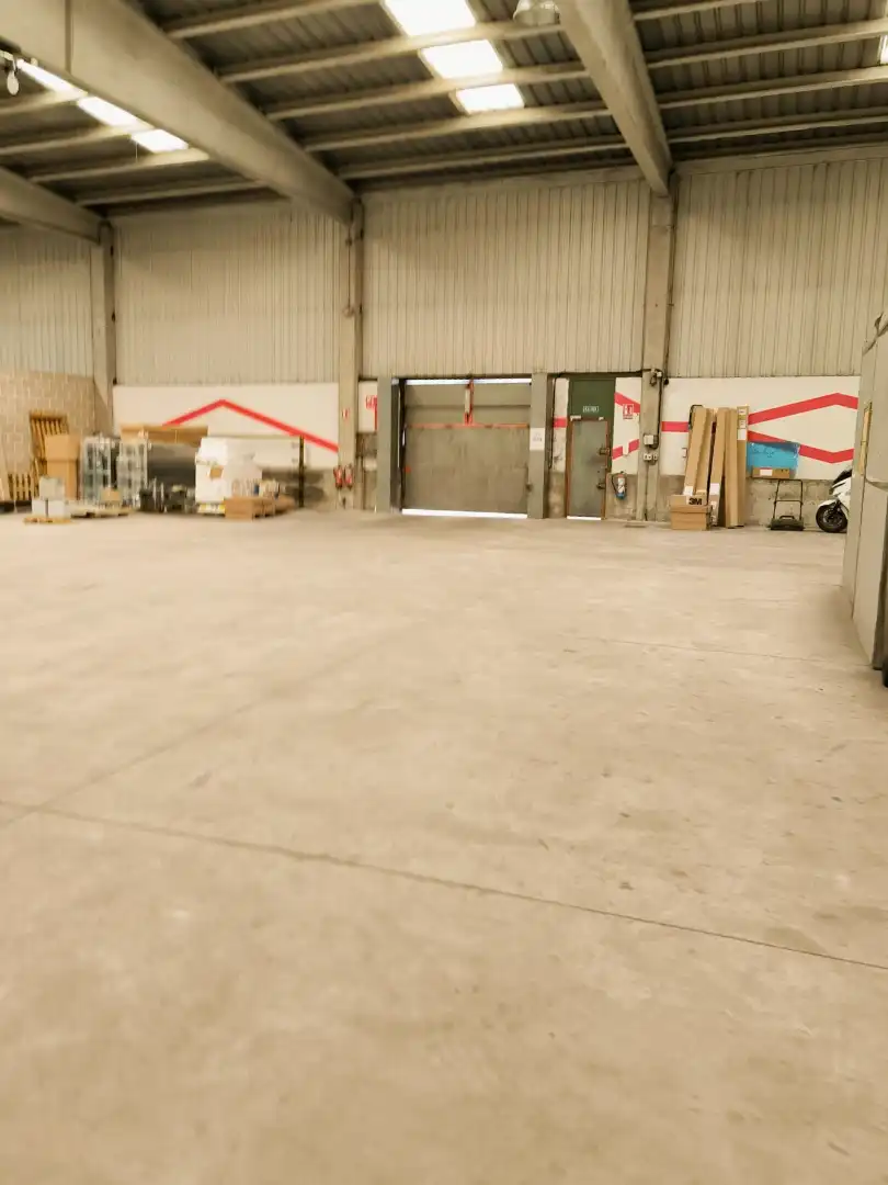 Industrial buildings for sale in Palencia  with Heating and Alarm