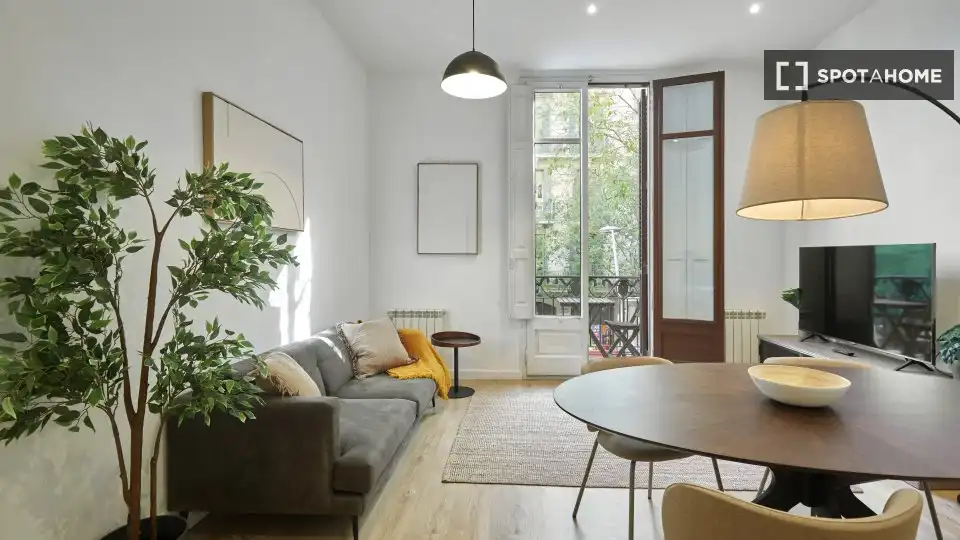 Appartamento con terrazza in affitto a Eixample, imagen 5
