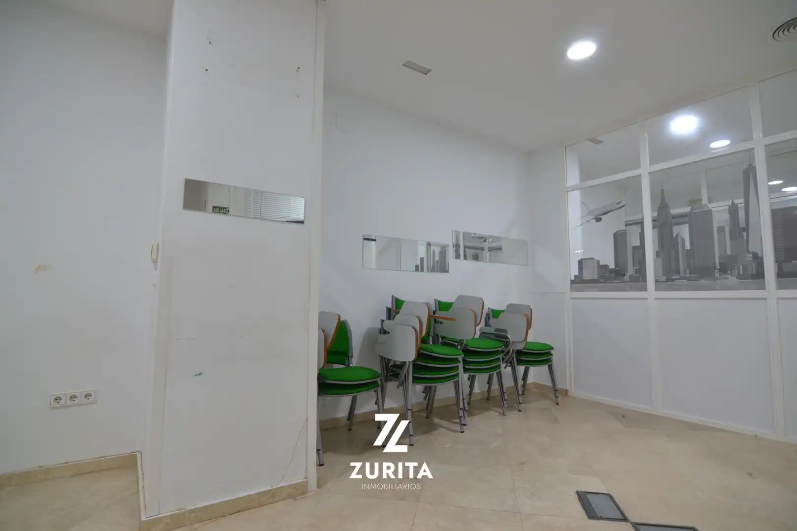 Local comercial en venta en Calle Tarrasa, imagen 4