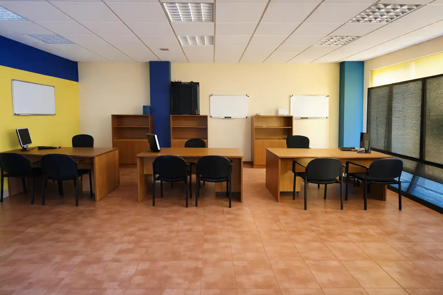 Business premises for sale in Calle Alvarfáñez de Minaya, imagen 2