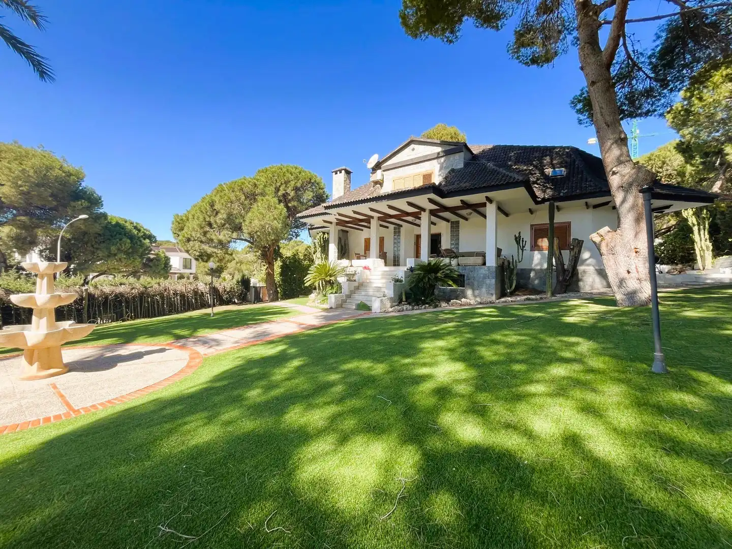 Villa avec piscine à vendre à C/ MIGUEL HERNANDEZ 4 (B-44)