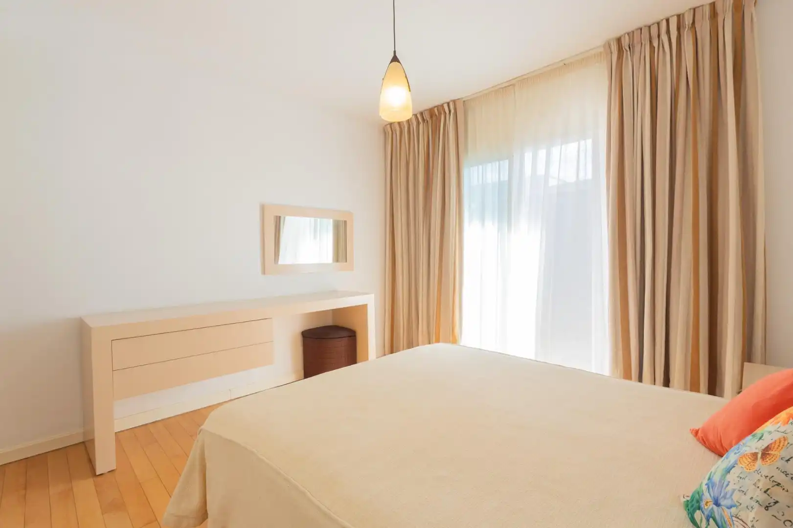 Dormitori de Casa o xalet de lloguer en La Orotava amb Jardí privat, Parquet i Terrassa