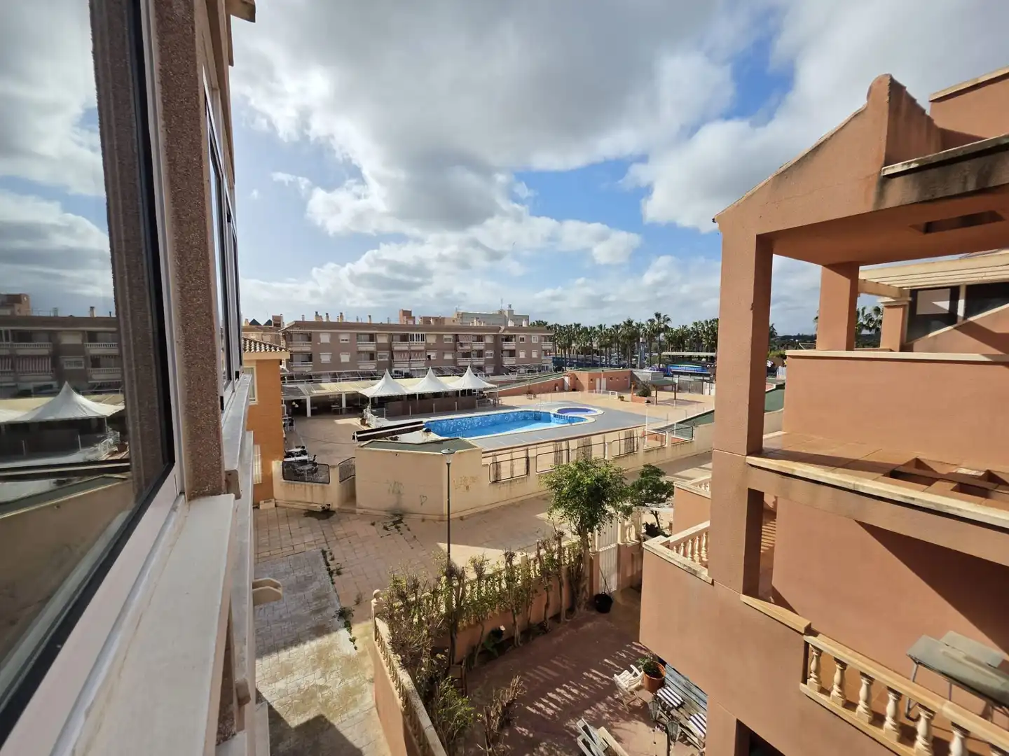 Vista exterior de Apartamento de alquiler en Santa Pola con Terraza