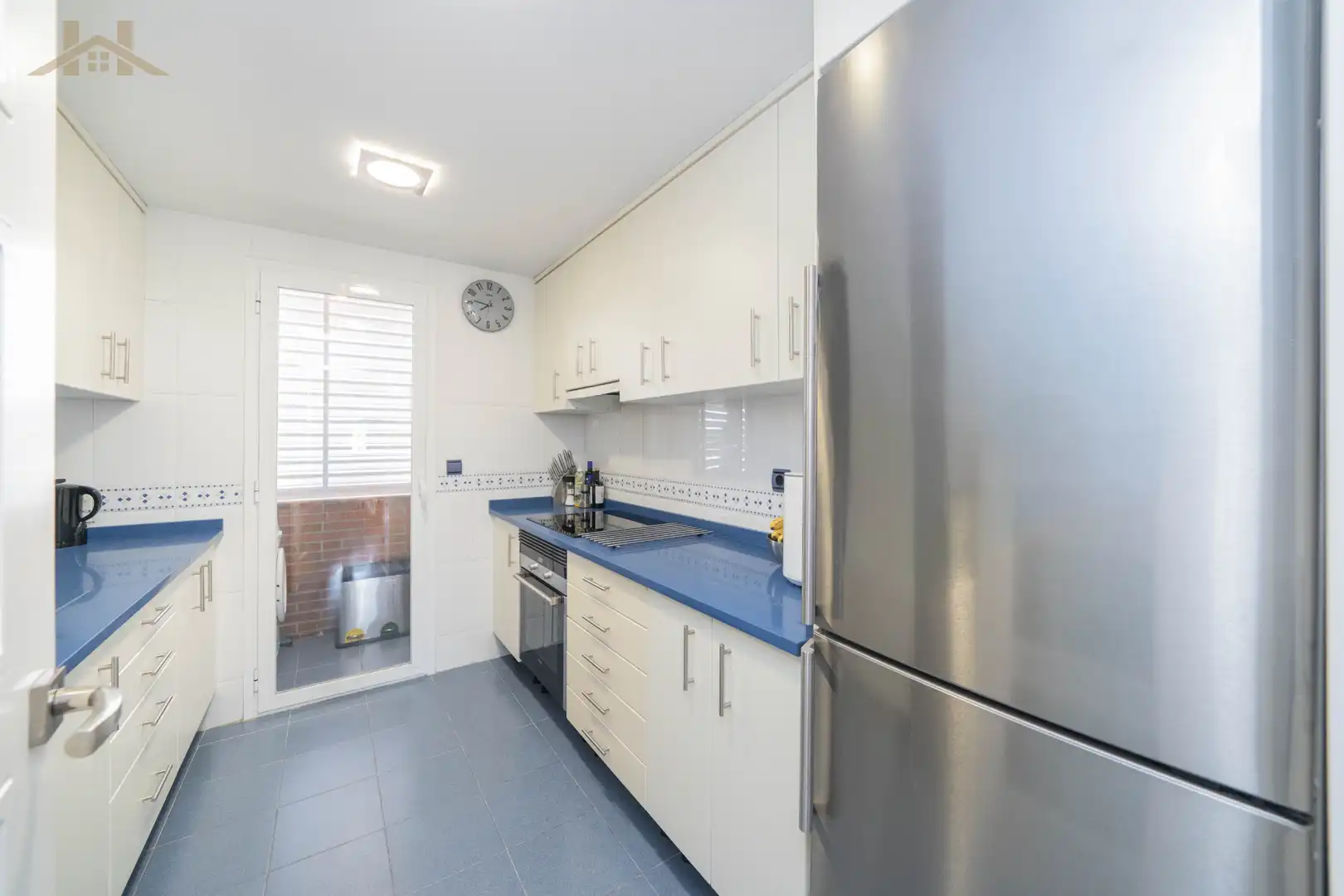 Kitchen of Attic for sale in Las Rozas de Madrid