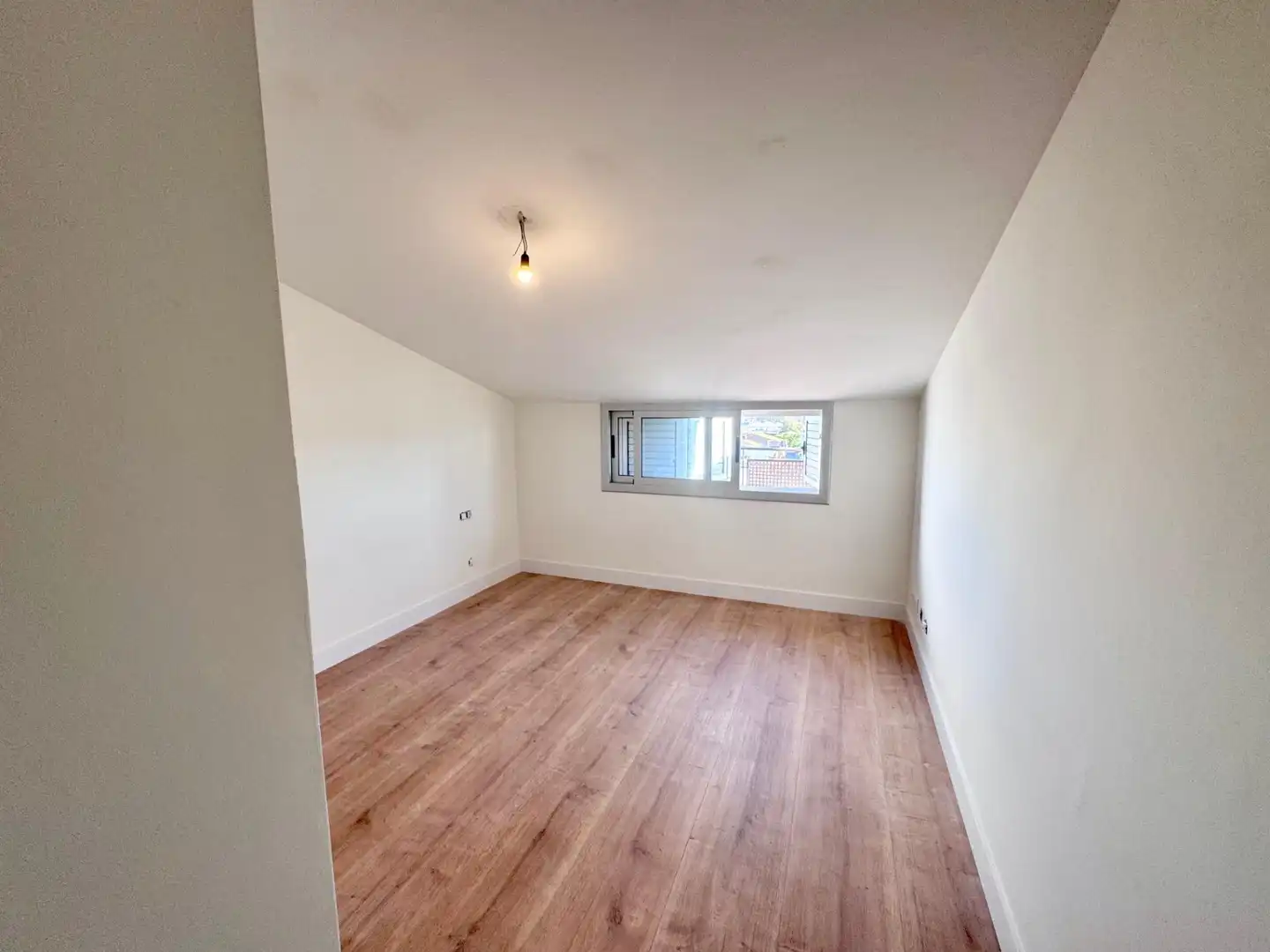 Piso con terraza en venta en Carrer de Tetuan, imagen 13