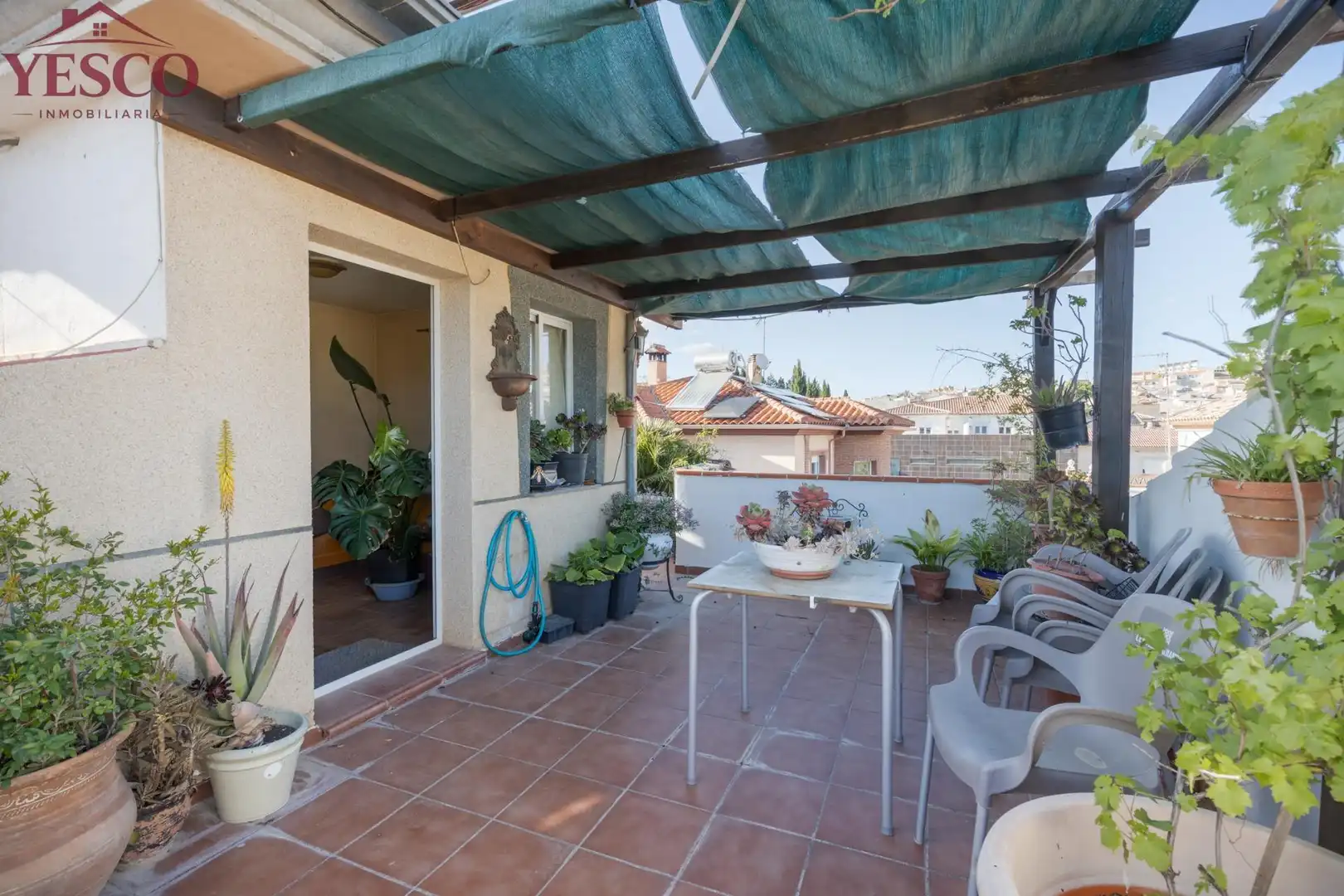 Terraza de Casa adosada en venta en Güevéjar con Calefacción, Terraza y Balcón