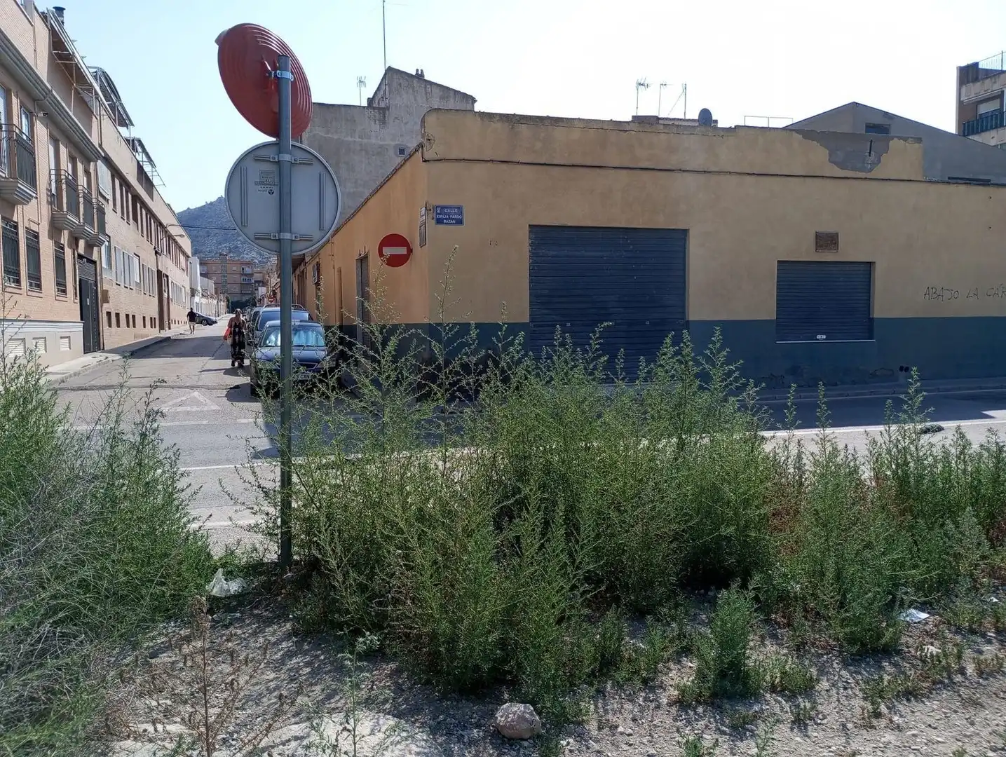 Vista exterior de Nave industrial en venta en Villena