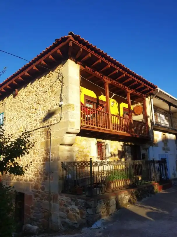 Exterior view of Houses for sale in Valle de Manzanedo  with Furnished