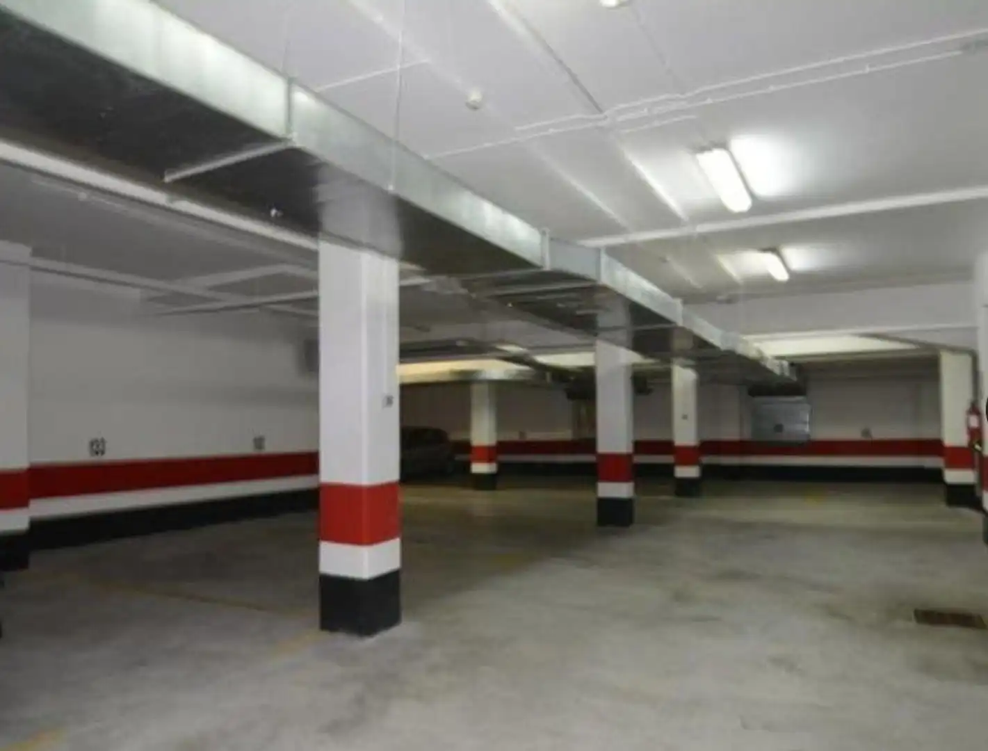 Garaje en venta en Llanes pueblo