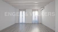 Sala d'estar de Apartament en venda en  Barcelona Capital amb Aire condicionat, Calefacció i Parquet