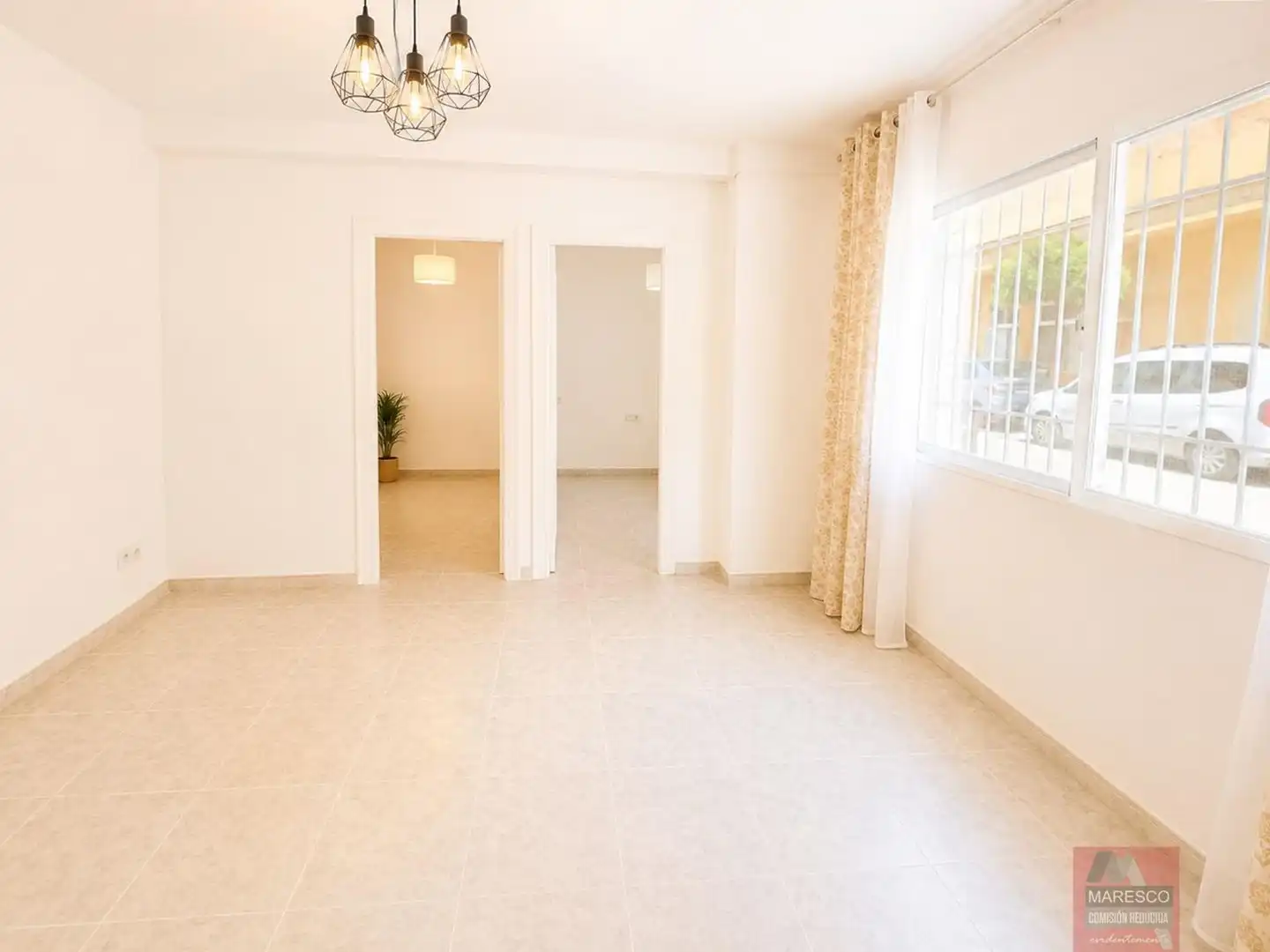 Flat for sale in Fuengirola  with Air Conditioner