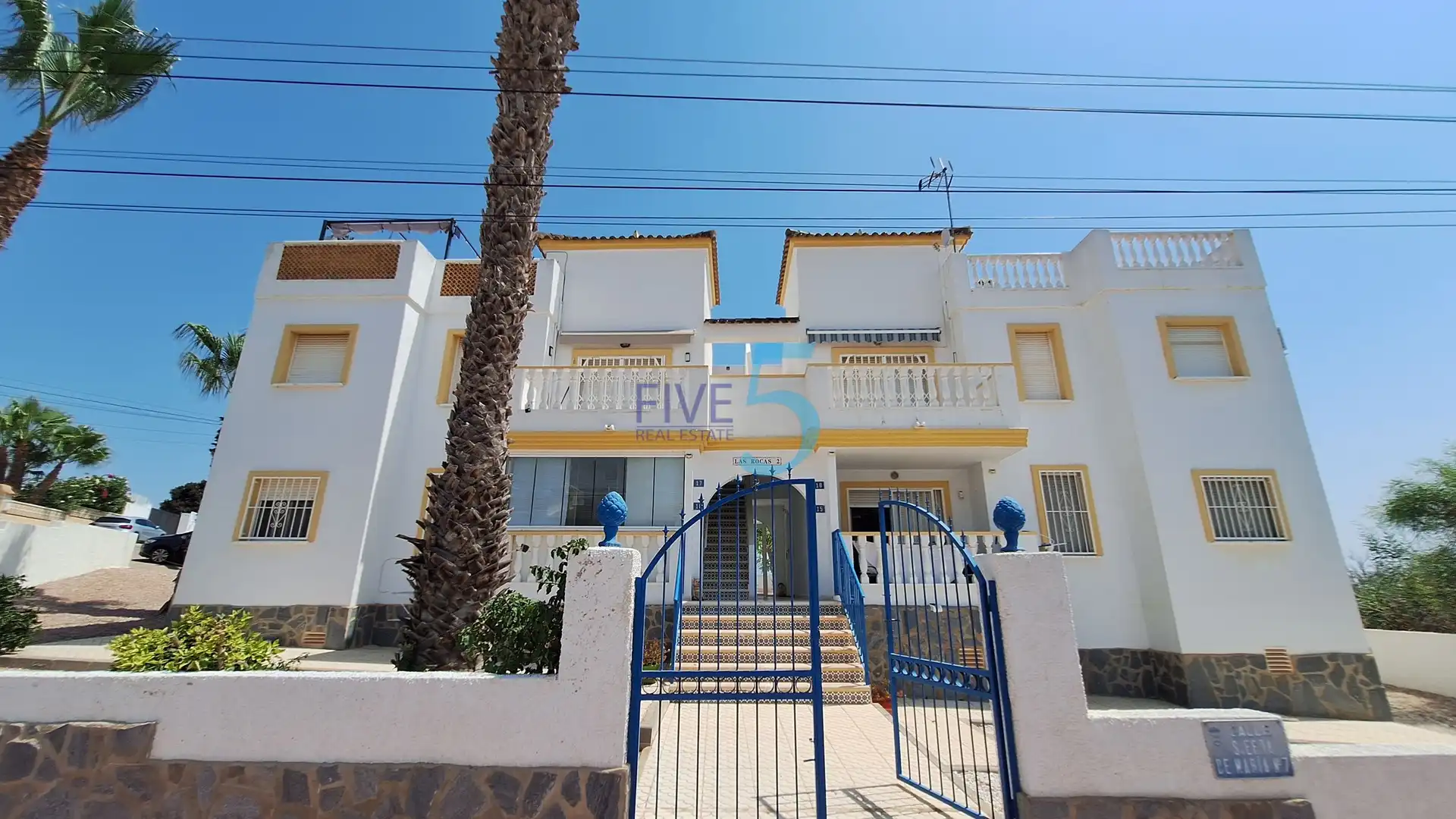 Exterior view of Houses for sale in Rojales  with Terrace, Swimming Pool and Balcony