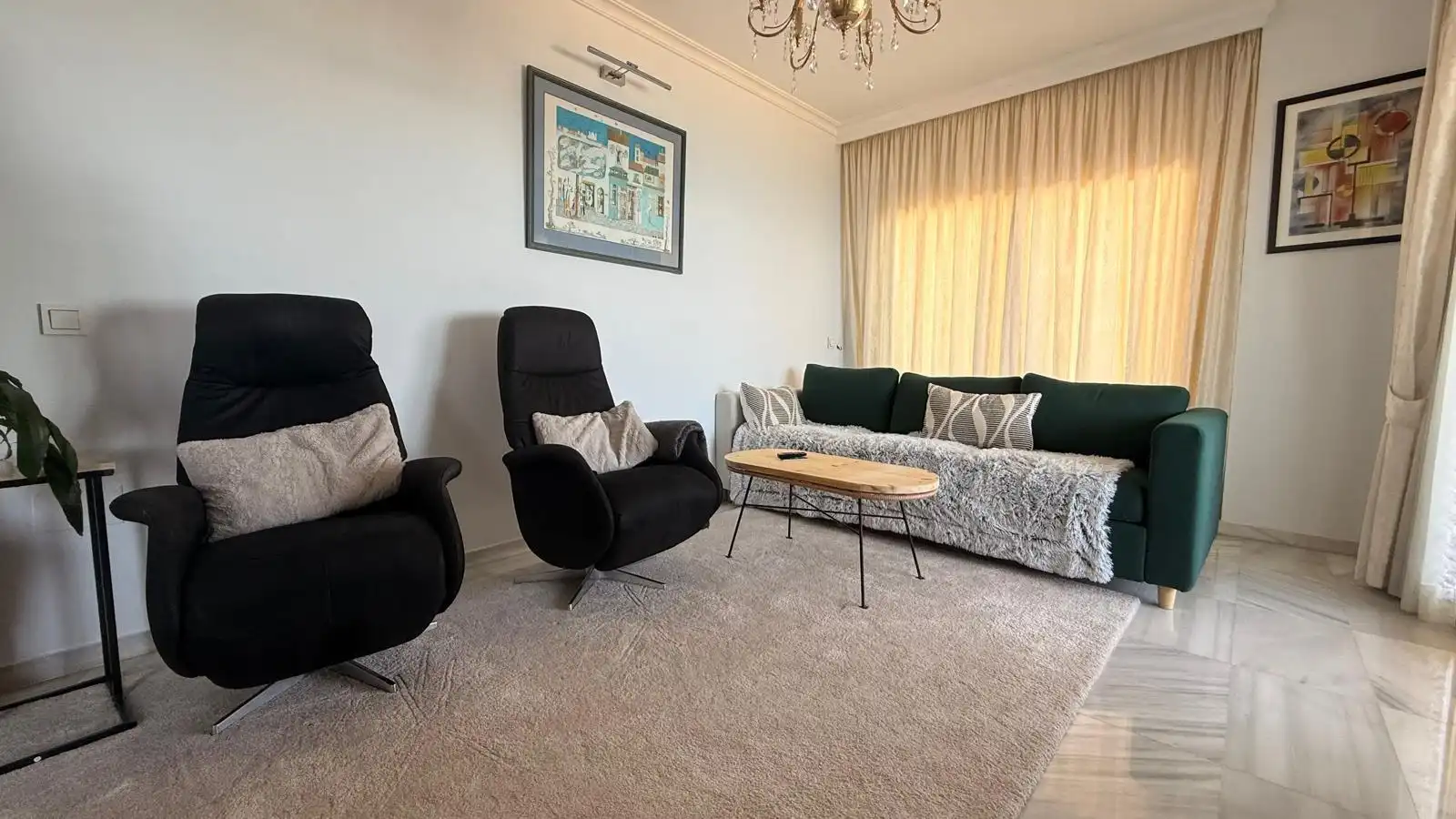 Sala d'estar de Apartament en venda en Fuengirola amb Aire condicionat, Terrassa i Traster