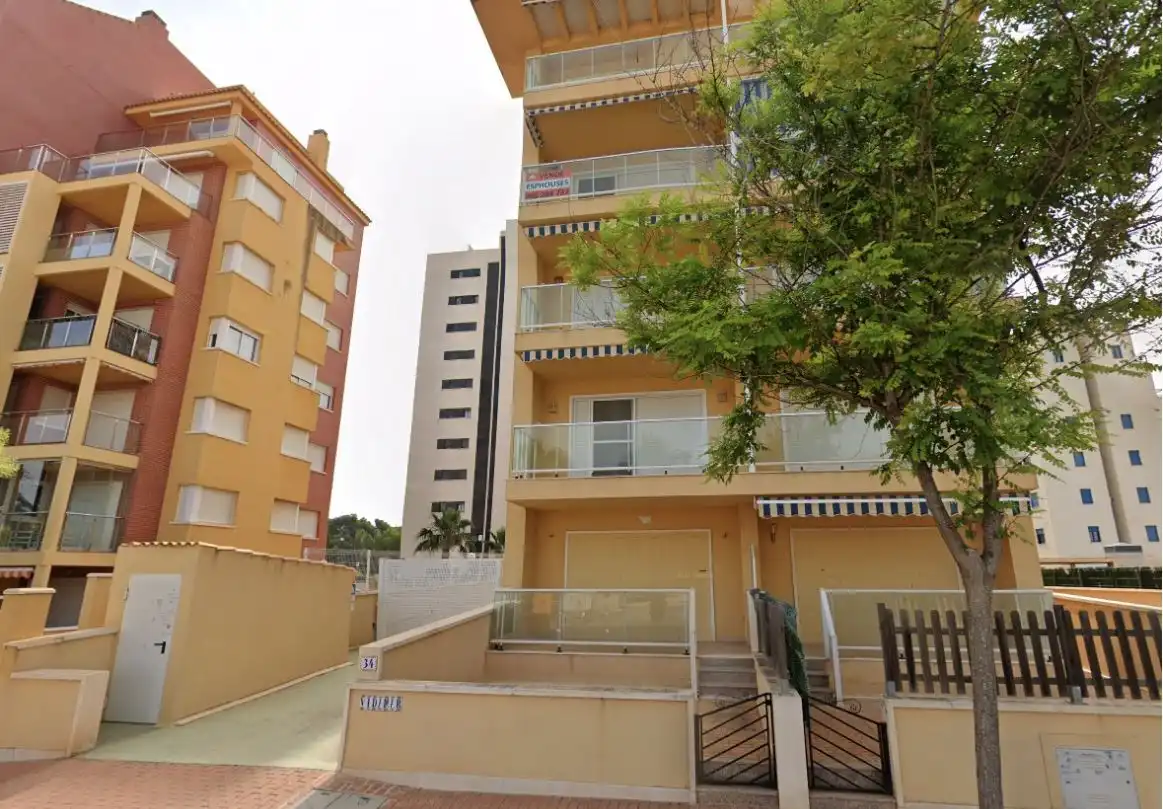 Exterior view of Garage for sale in Guardamar del Segura