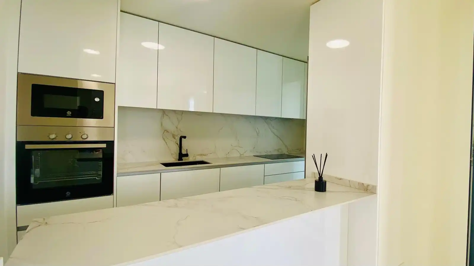 Wohnung mit Pool zur Miete in Avenida Manuel Clavero Arévalo 8, imagen 7