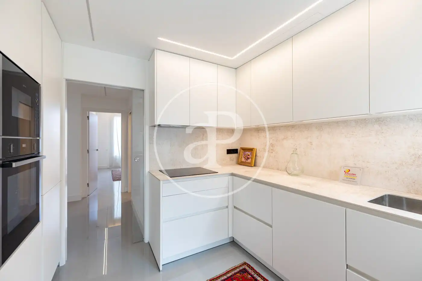 Kitchen of Flat for rent in Barcelona  with Air Conditioner, Heating and Terrace