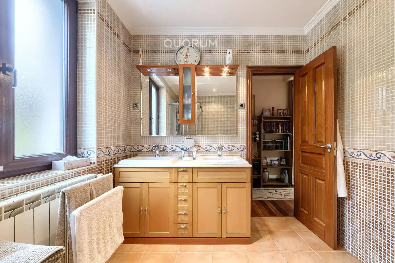 Badezimmer von Country house zum Verkauf in Bilbao  mit Heizung, Terrasse und Möbliert