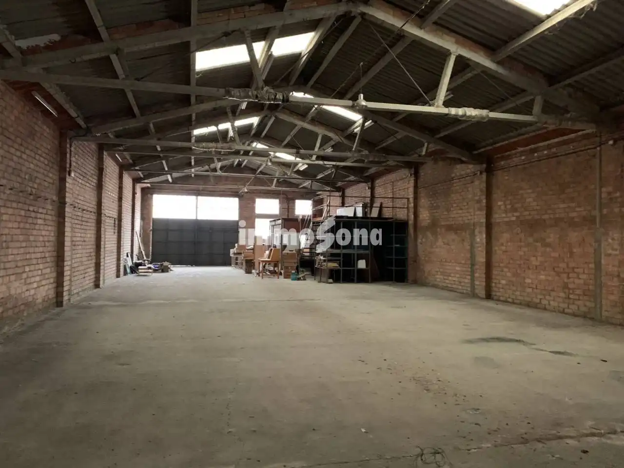 Nau industrial en venda a Manlleu