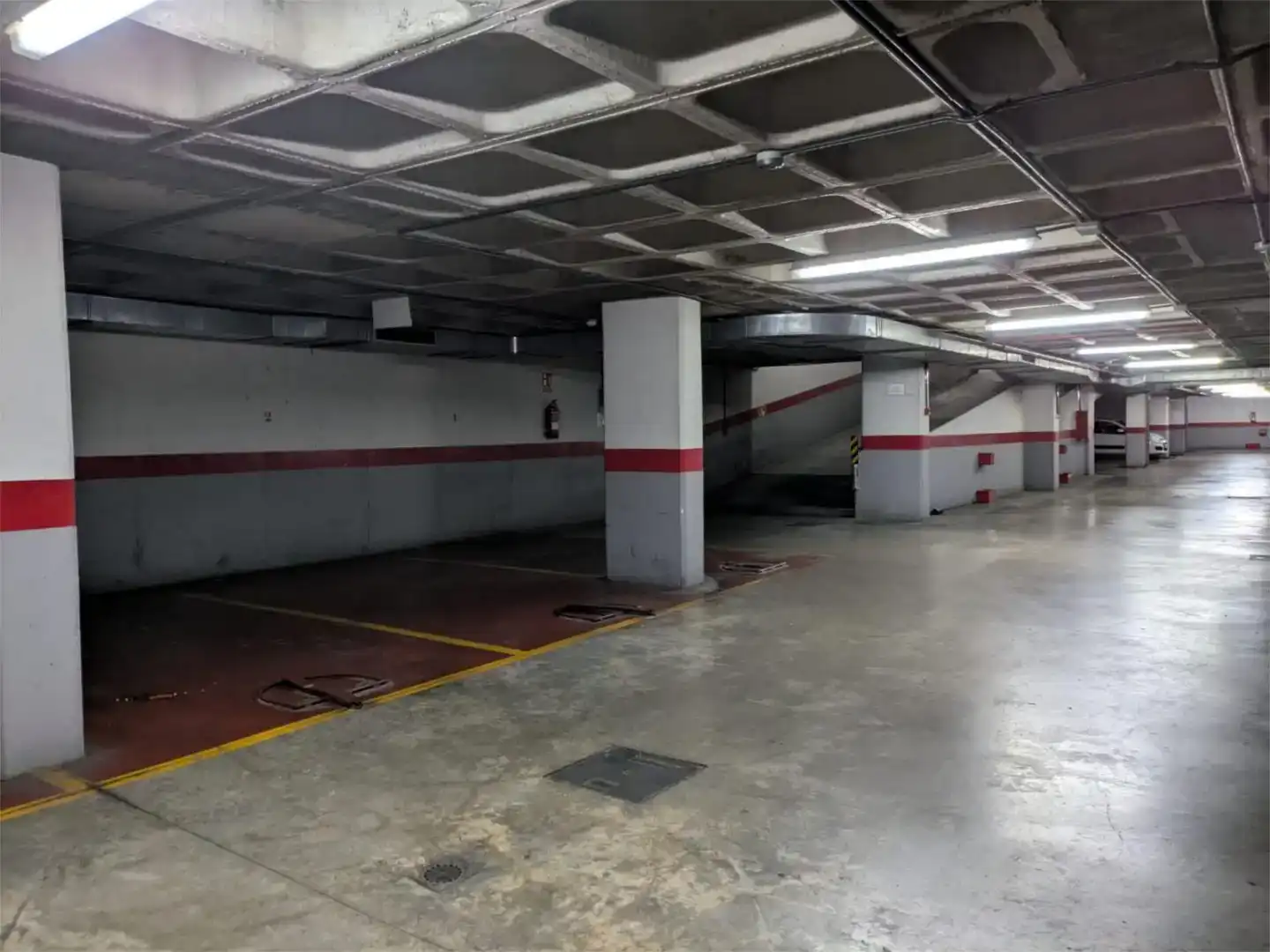 Parking of Garage for rent in Sevilla